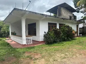 Maharagama : 2BR (21.6P) House for Sale near Jayawardanapura Hospital