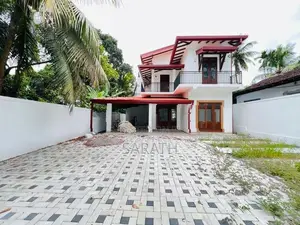 Modern Brand new House In Athurugiriya