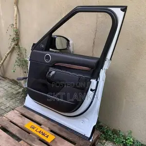 Land Rover Discovery 5 Dynamic 2019 complete doors side mirror