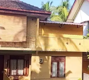 Sale Piliyandala Large House for Land Value Only (ZMS3013)
