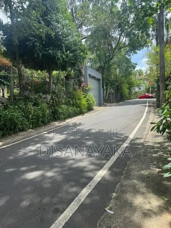 super land for sale in thalahena Ds1366