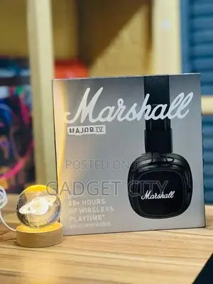 Marshall Major IV Headphones