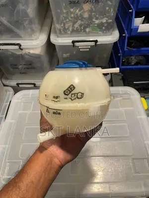 Genuine Audi A1 2017 expansion coolant tank complete