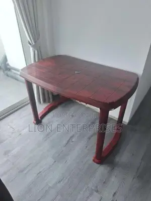 Nippon plastic tables