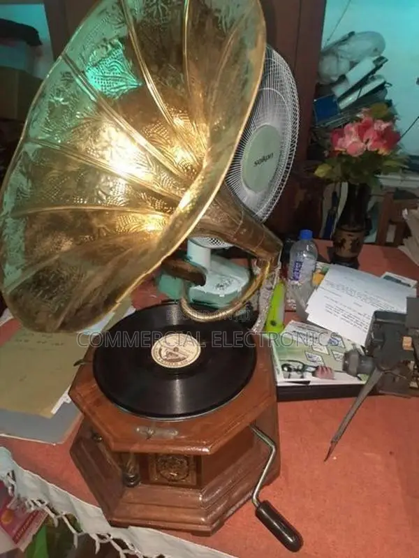 ග්‍රැමපෝන් HMV