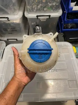 Genuine Audi A1 2017 expansion coolant tank complete