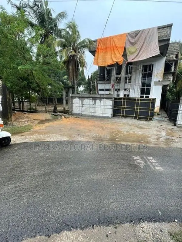 Land For Sale In Thirunelvely