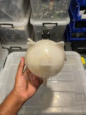 Genuine Audi A1 2017 expansion coolant tank complete