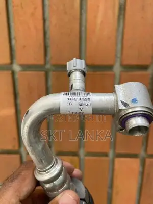BMW 740e 740Le 2018 Hybrid Ac Pipes