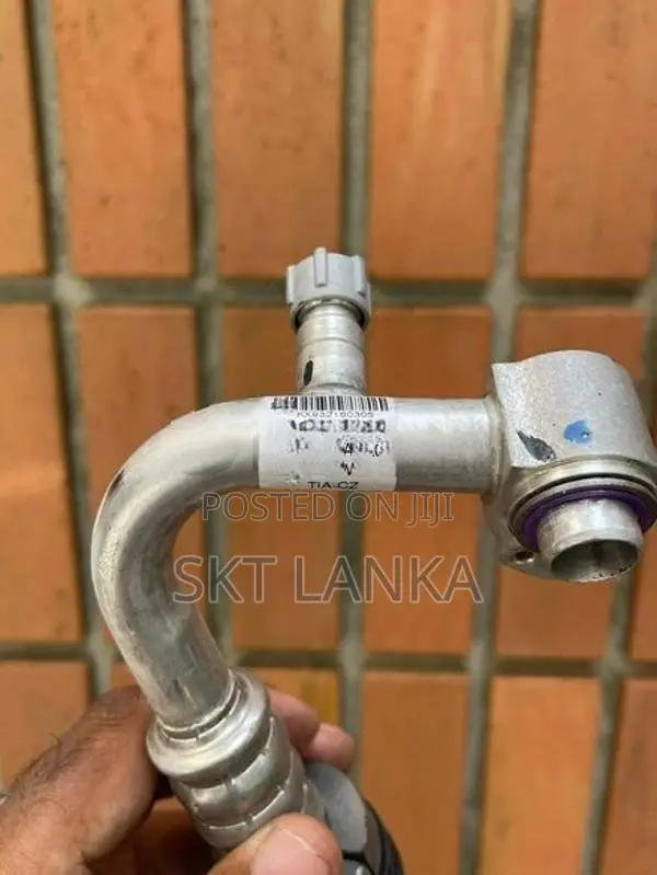 BMW 740e 740Le 2018 Hybrid Ac Pipes