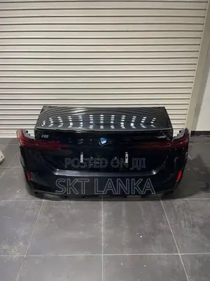 BMW 525i 525Li 530e i5 M Sport 2025 Rear Bumper Lights
