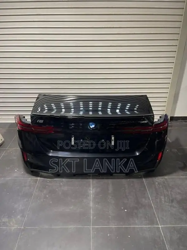 BMW 525i 525Li 530e i5 M Sport 2025 Rear Bumper Lights