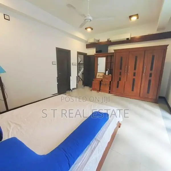 Fully Furnished Luxury 3 Story House For Sale In Thalawathugoda