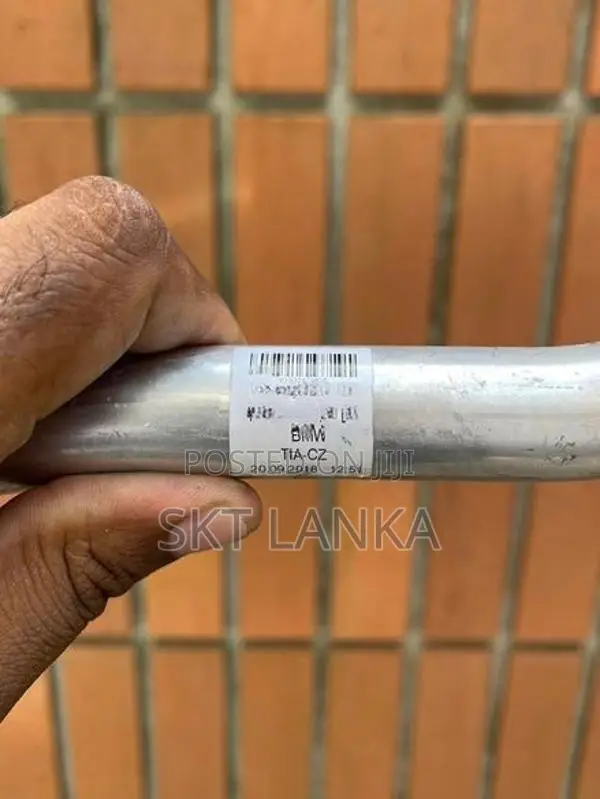 BMW 740e 740Le 2018 Hybrid Ac Pipes