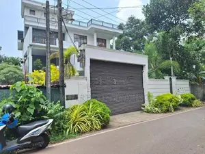 thalawathugoda city luxury house for sale