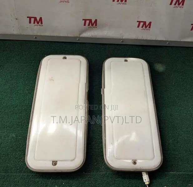 Toyota Coaster Hood Light