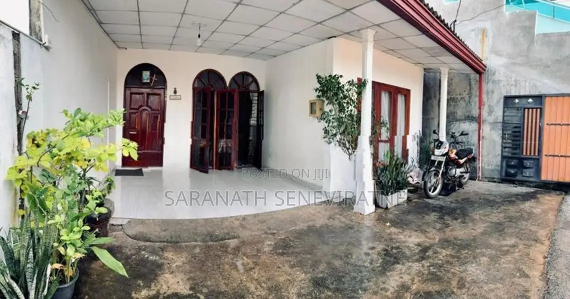 House for Sale in Wattala - Nandana Mawatha 6.9 Perches