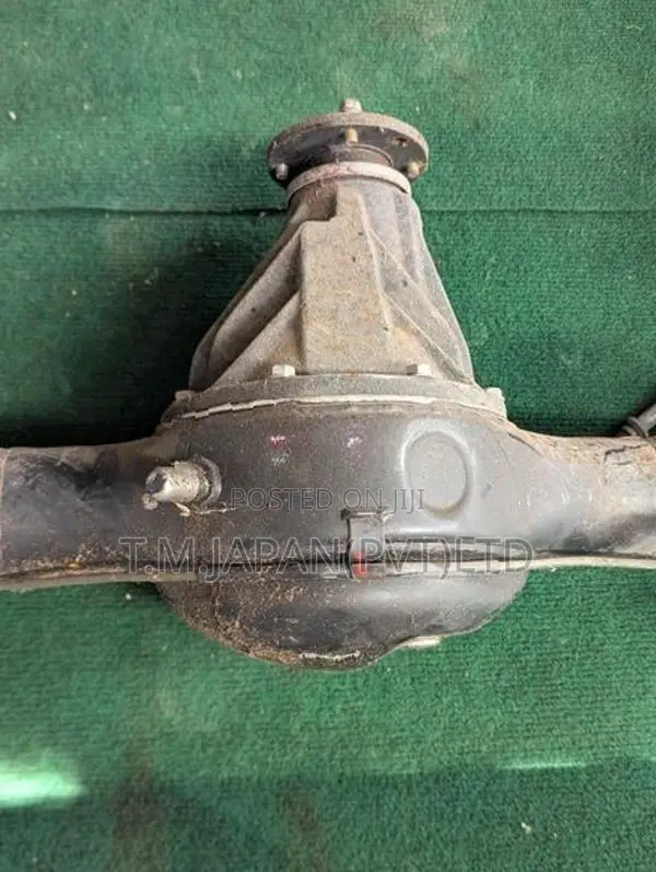 SUZUKI EVERY DA-17 REAR AXEL WITH WHEEL HUB