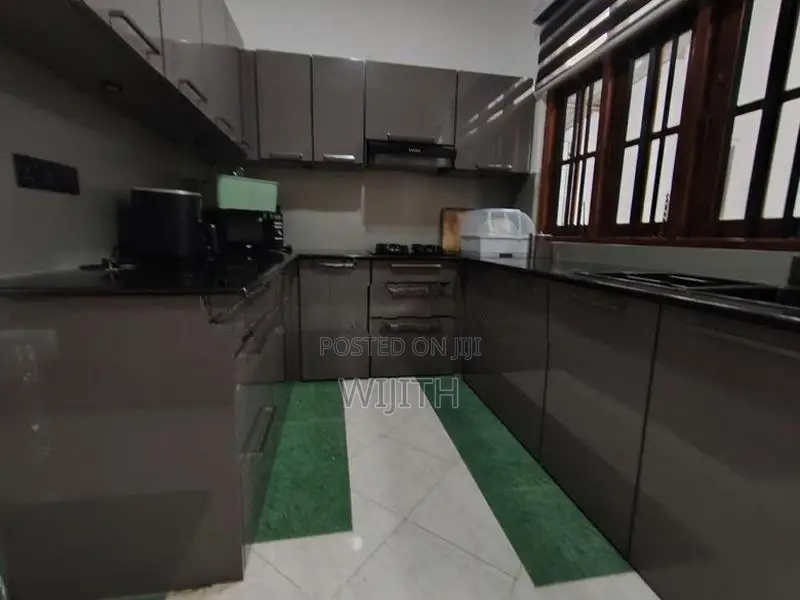 32p සුපරි දෙමහල් නිවසක් විකිනිමට පන්නපිටිය .