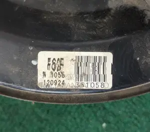 TOYOTA AQUA NHP-10 FRONT WHEEL HUB WITH BRAKE CALIPER