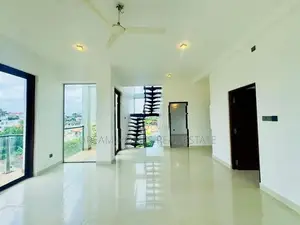 Ultra Modern Luxury Home for Sale – Madiwela, Kotte
