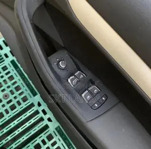 Genuine Audi Q3 Facelift 2018 Driver Side Complete Doors