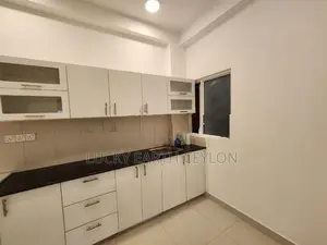 Sale Athurugiriya 1ST Floor Unfurnished Aspire Apartment (NZMS3014)