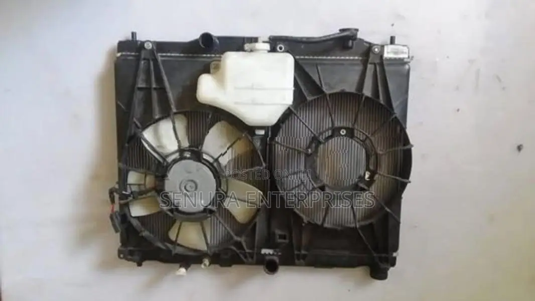 Honda Grace GM4 Radiator