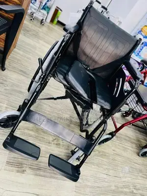 Commode Wheelchair Powder Corted Black Edition With Safety Belt