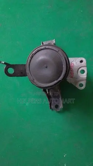 vitz ksp90 Engine mount