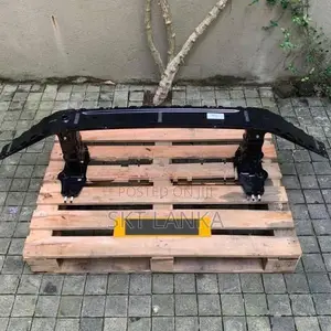 Genuine Mercedes Benz GLE GLE300D AMG 2020 front bumper carrier bar