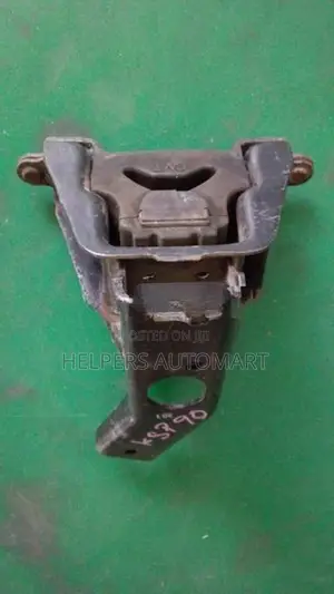 Vitz Ksp90 Gear Box Mount
