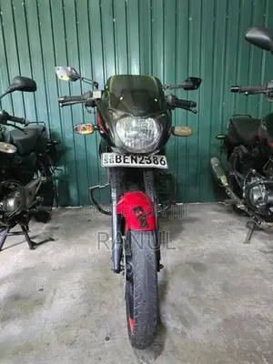 Bajaj Pulsar 150 2016