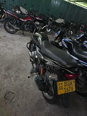 Bajaj Platina 2018