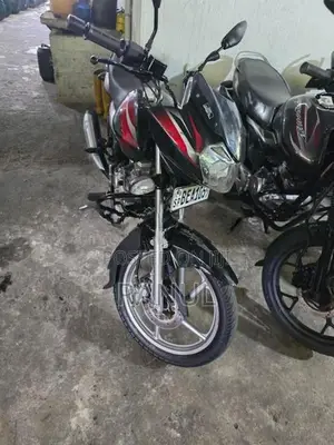 Bajaj Discover 125 2016
