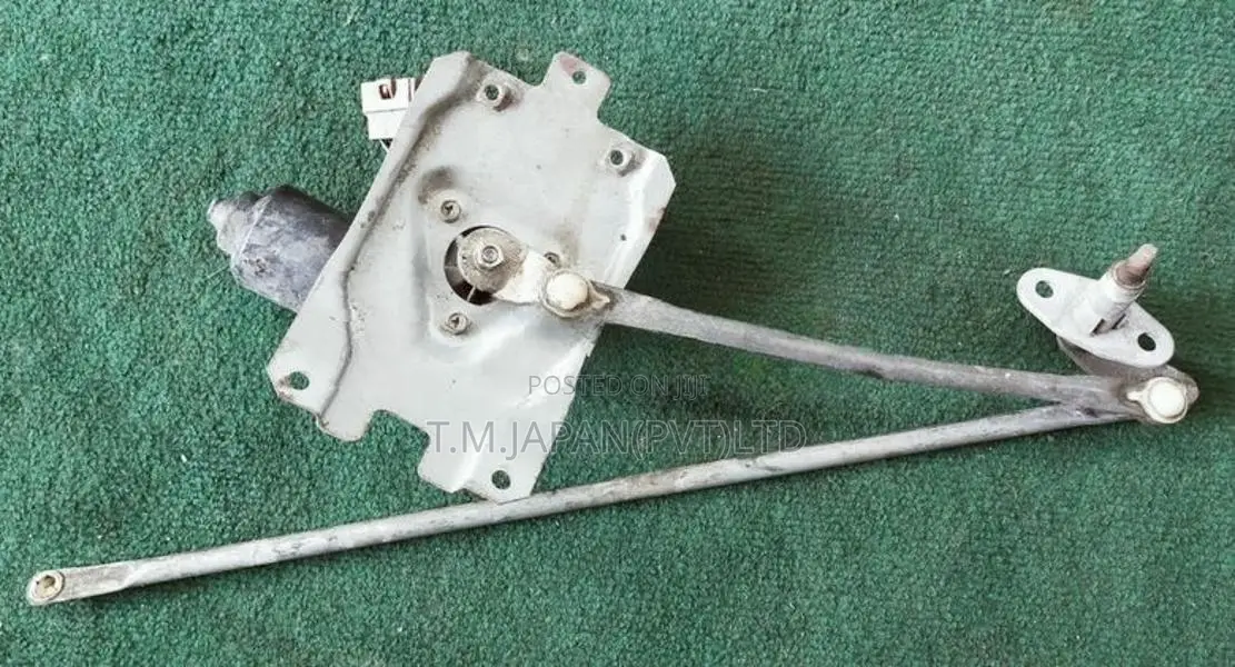 MITSUBISHI CANTER WIPER MOTOR AND LINKAGE UNIT