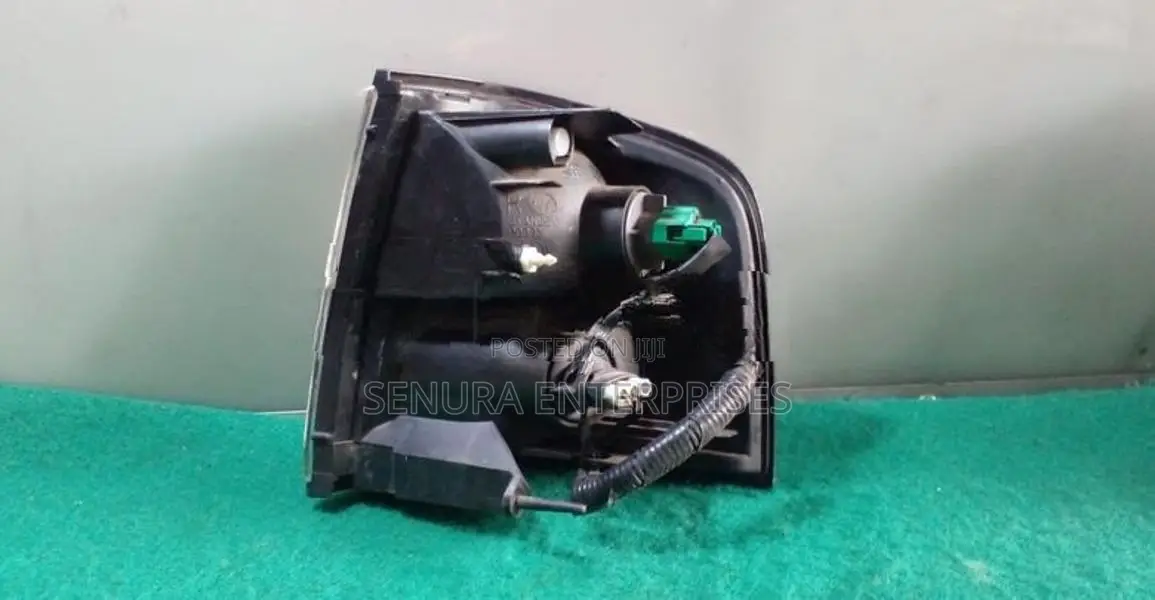 Nissan Vannette Sk22 Signal Light RH