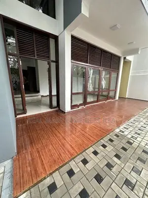 Nugegoda : 5BR Two Storey Modern House for Sale at Mirihana