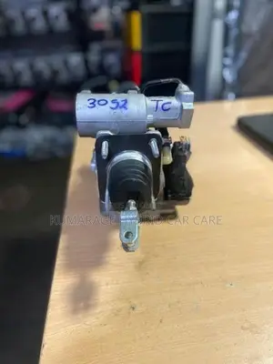 Toyota Aqua ABS Set