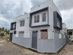 super house for sale in mount lavenia