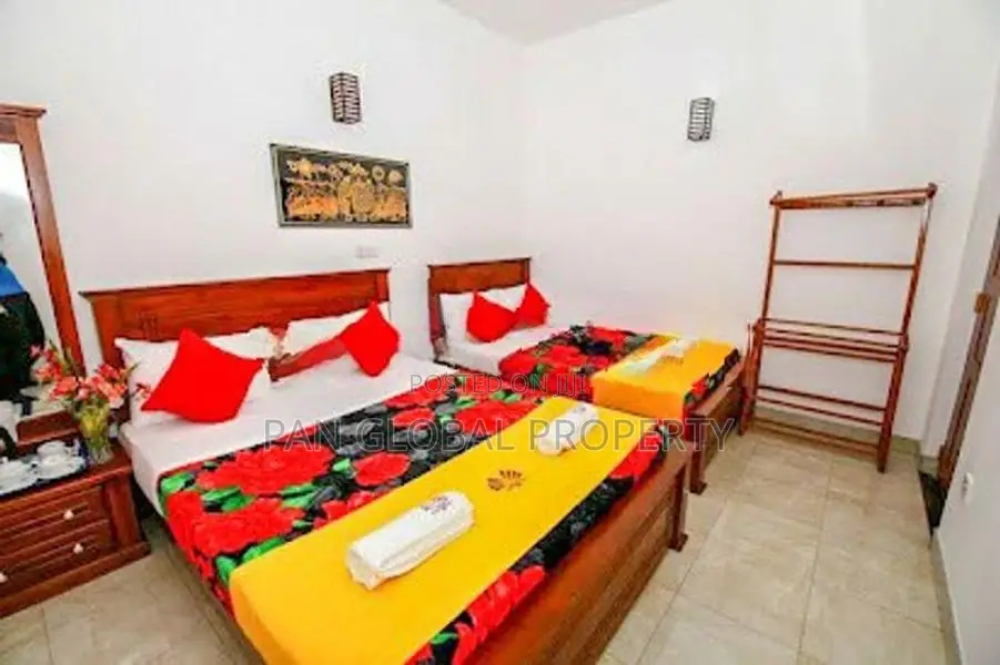 Hotel For Sale in Nuwara Eliya