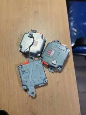 Toyota Aqua / Axio Hybrid Battery Control Unit