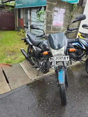 Bajaj Platina 2014