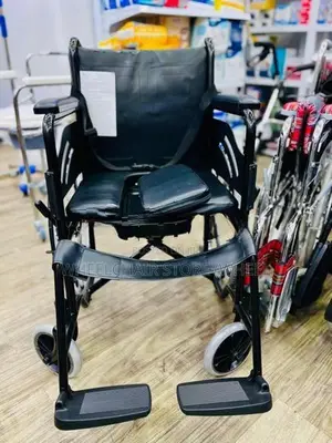 Commode Wheelchair Powder Corted Black Edition With Safety Belt
