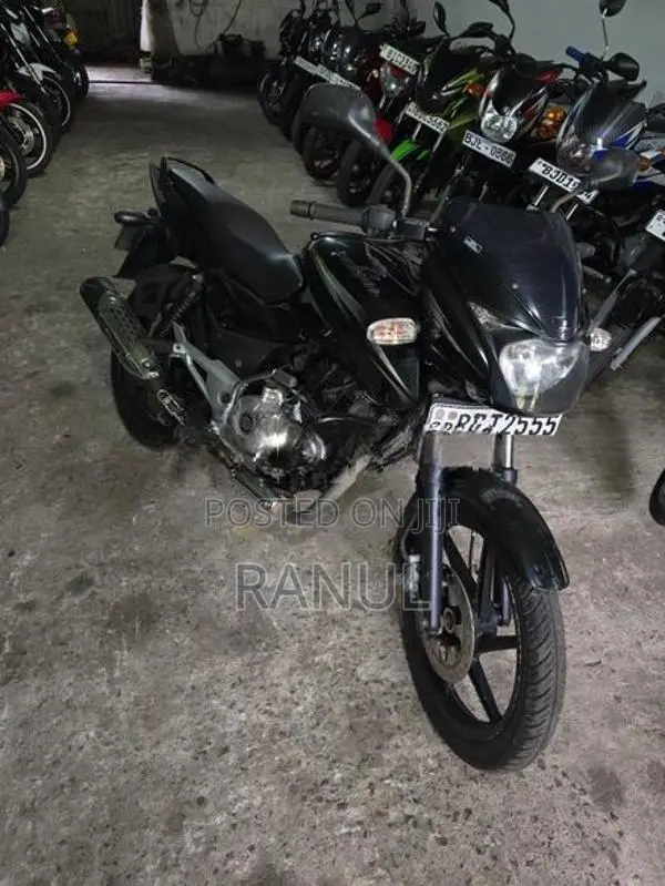 Bajaj Pulsar 150 2015
