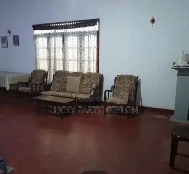 Boralasgomuwa, Single Stoery Unfurnished House for Sale (ZMS3018)