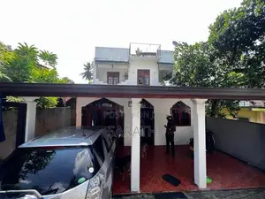 Good condition 2 Storied House In Malabe