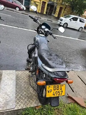 Bajaj Platina 2014