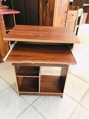 Modern Mini Computer Table