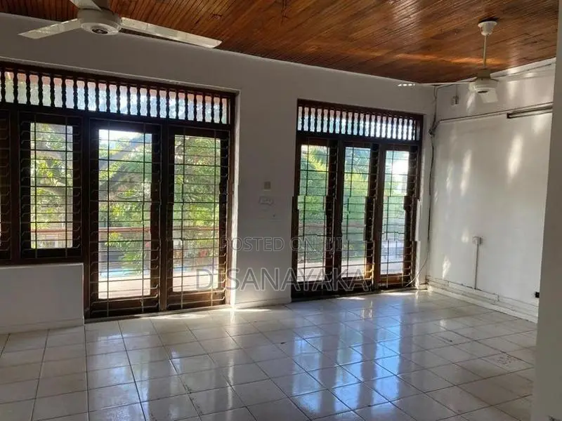 Two Storey House for Sale in Kouwala Ds1225